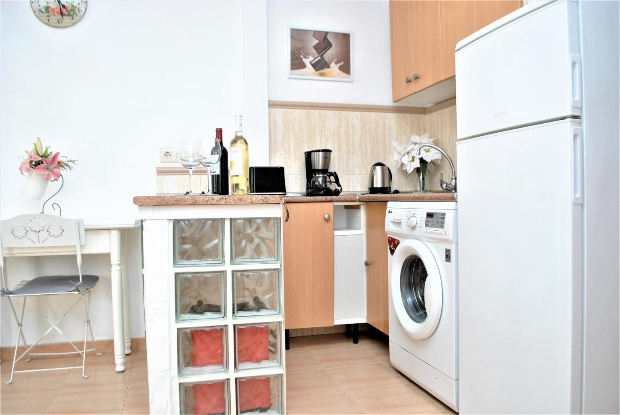 Small Building With 2 Apartments Malaga Zewnętrze zdjęcie